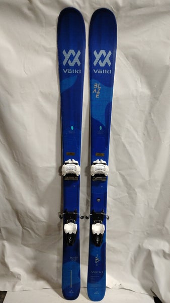 158 Volkl Blaze 94W skis