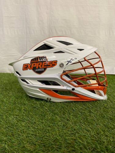 White Adult Cascade XRS Helmet (Used)