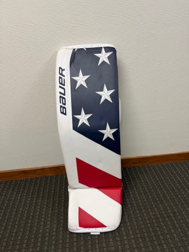 XL Bauer Supreme 2S Pro Goalie Leg Pads (Used)