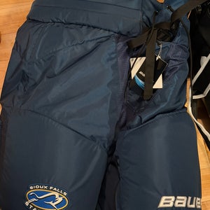 Senior Large Bauer Custom Pro Hockey Pants (New)