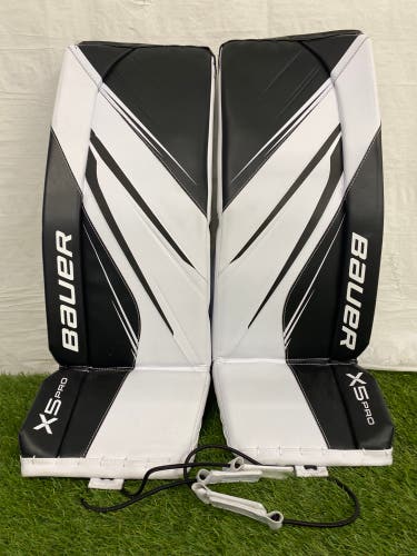 Black Medium Intermediate Bauer Vapor X5 Pro Goalie Leg Pads (Used)