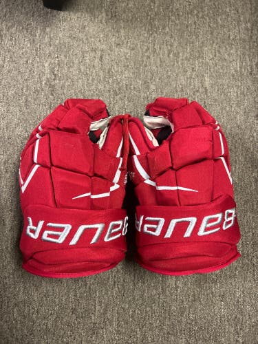 #4 USED OSU BAUER ULTRA SONIC HOCKEY GLOVES 14”