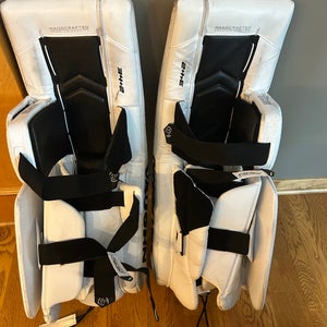 34" Vaughn VX1 Senior Leg Pads - Like New