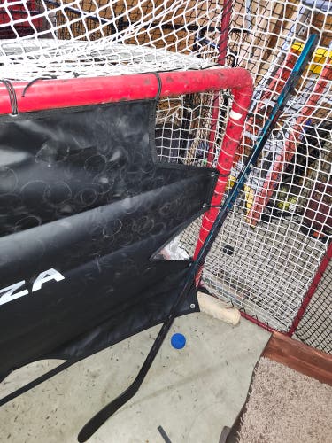 Senior CCM Vizion Right Handed Hockey Stick P28+1/4 80 Flex Pro Stock (New)