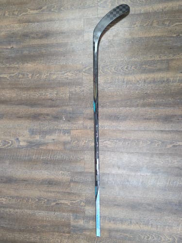 Senior Bauer Nexus Tracer Left Hand Hockey Stick P92 65 Flex (Used)