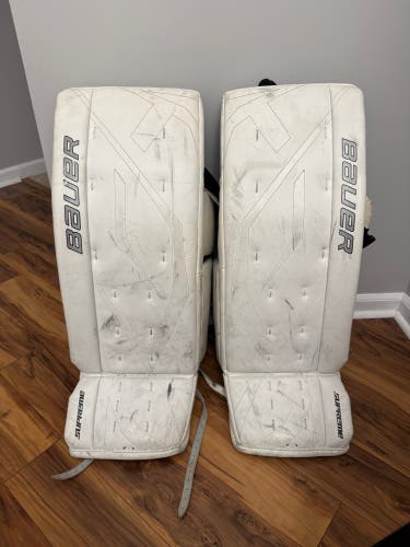 32" Bauer Supreme One60 Goalie Leg Pads (Used)