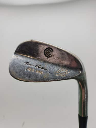 CLEVELAND TOUR ACTION PITCHING WEDGE REG TT DYNAGOLD 35.5" POOR