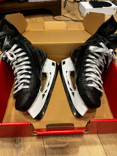 2024 CCM Tacks XF Pro Hockey Skates Narrow Width 7.5 (New) 150$ for extra steel