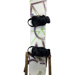 139cm Atomic Tika 39 Snowboard w/ Burton Lexa Bindings