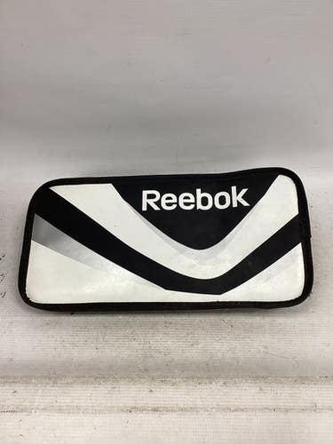 Used Reebok GOALIE BLOCKER Street Goalie Blocker Jr Black 11851-S000042164