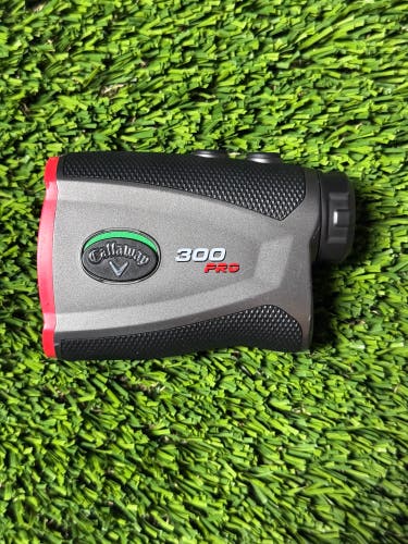 Callaway 300 Pro Slope Laser Golf Rangefinder Gray/Black Magna Hold