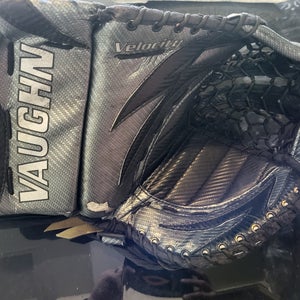 Vaughn Regular Goalie Glove