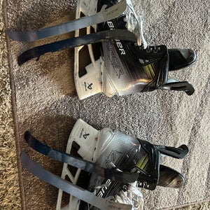 2024 Bauer Vapor Hyperlite 2 Hockey Skates Regular Width Pro Stock 6