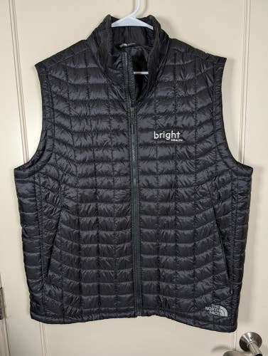The North Face Thermoball Eco Trek Vest Mens XL Black Full Zip Quilted Outdoor