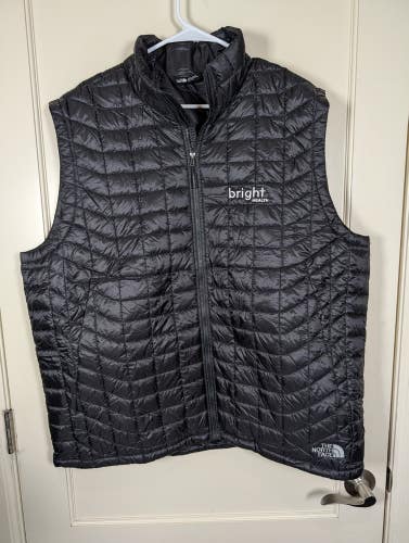 The North Face Thermoball Eco Trek Vest Mens XXL Black Full Zip Quilted Outdoor