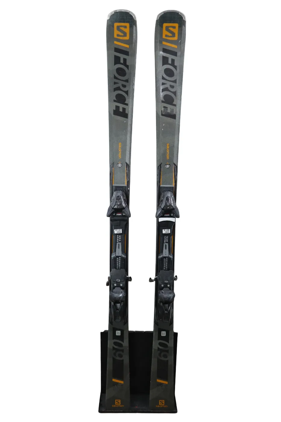 USED 2021 Salomon S/Force 11 Skis with Salomon Z12 Bindings