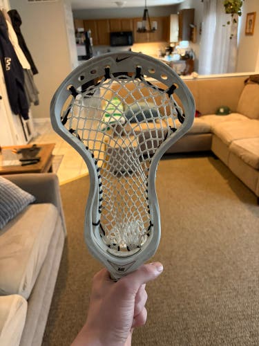 Nike CEO 2 Strung Head (Used)