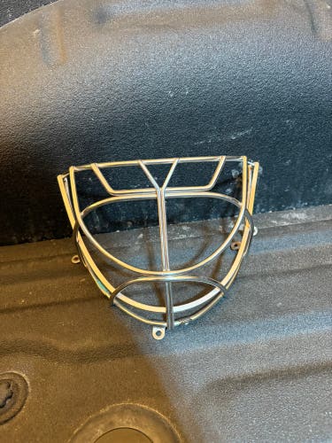 Bauer Profile 960 senior cat eye cage