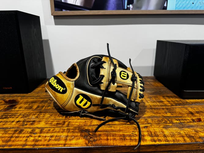 Wilson A2000 1788 RH Baseball Glove 11.25" (Used)