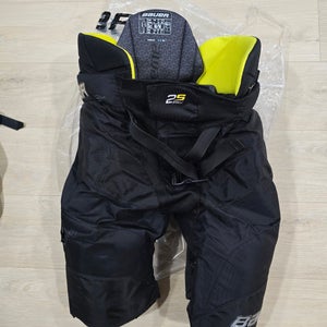 Men's Senior Medium Bauer Supreme 2S Pro Hockey Pants (Used)