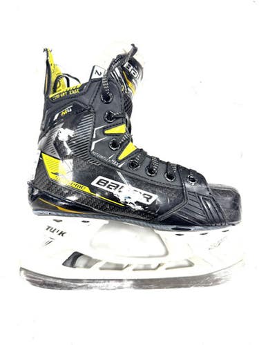 Used Bauer M4 Junior Hockey Skate Junior 02 11860-S000303164