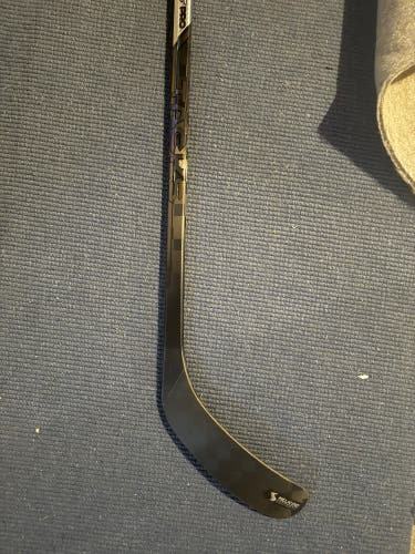 Senior CCM Tacks XF Pro Right Handed Hockey Stick P90TM 85 Flex (New)