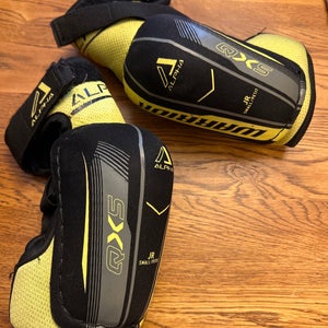 Junior Small Warrior Alpha QX5 Elbow Pads (Used)