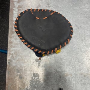 Used Mizuno GXT3A BB/SB Glove RH Throw Black 11 1/4" 11337-S000477652