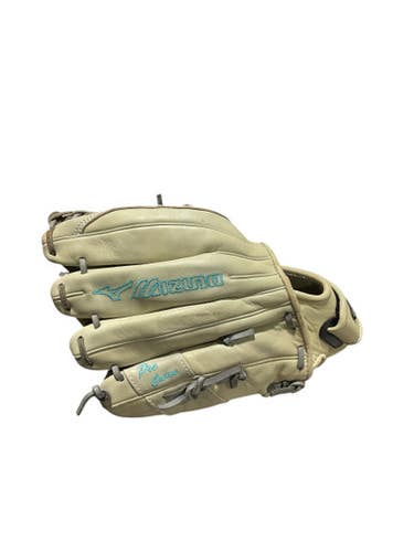 Used Mizuno CLASSIC FAST PITCH BB/SB Glove RH Throw White 12 1/2" 11834-S000044760