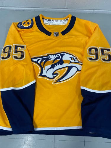 Nashville Predators men's large Jersey