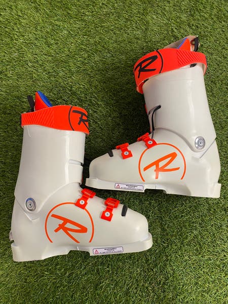Mondo 25 & 25.5 Rossignol Hero World Cup ZA Ski Boots (Used