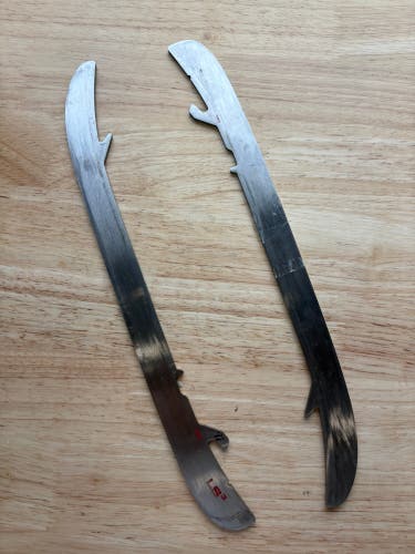 NHL Pro Stock Game Used Bauer LS3 288mm  Skate Blades / Runners