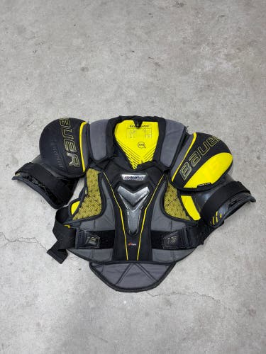 Senior Small Bauer Supreme 1s Pro Stock Shoulder Pads (Used)