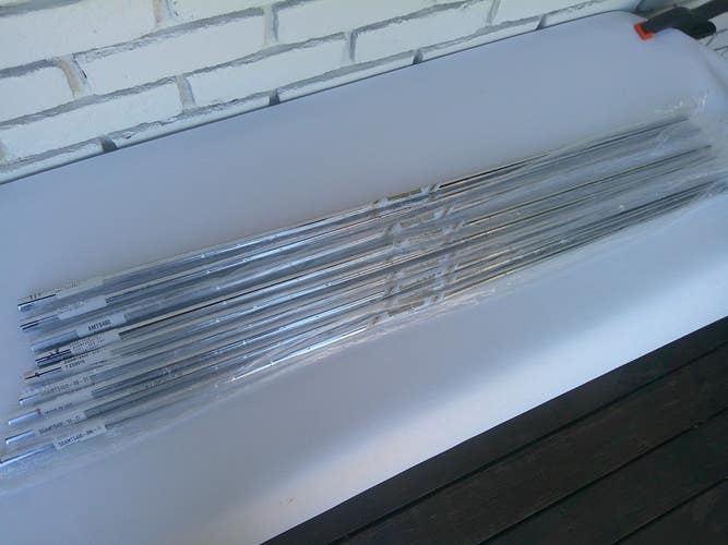 True Temper Dynamic Gold TOUR ISSUE S400 (4-PW+ Two Wedge Shafts) Iron Shaft Set