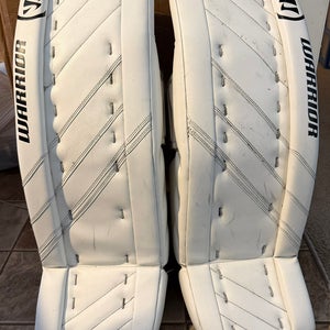30" Warrior Ritual G4 Goalie Leg Pads (Used)