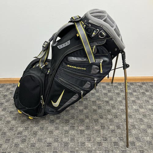 NIKE SQ Sasquatch Golf Stand Bag 14-Way Black Yellow with Dual Straps CLEAN!