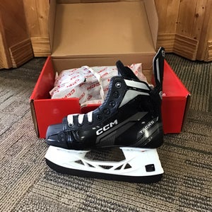 CCM Tacks Vector Premier (SMU) Hockey Skates Regular Width 9.5 (New)
