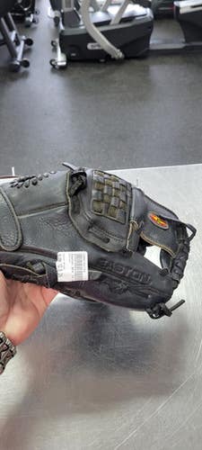 Used Easton BMX 12.5 BB/SB Glove RH Throw Black 12 1/2" 11497-C000154764