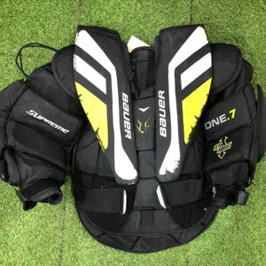 Junior Large Bauer Supreme One.7 Goalie Chest Protector (Used)