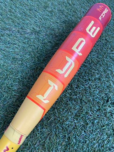 2025 Easton Hype Fire Composite Bat USABat Certified (-10) Composite 20 oz 30" (Used)