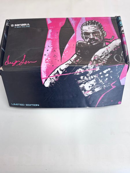 Sanabul Limited Edition Suga Sean O'Malley 'Superstar' Boxing Gloves (Like new)