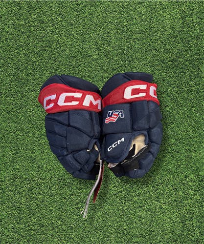 NEW TEAM USA LOGO CCM JETSPEED HGPJS GLOVES - 12”