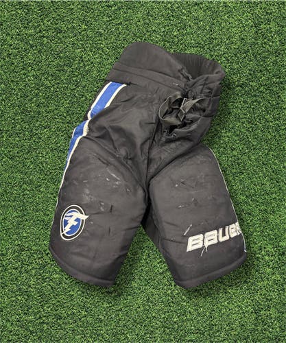 B13 USED BAUER NEXUS HOCKEY PANTS FARGO FORCE - SMALL