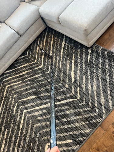 New Bauer Pulse Left Hand P28 77 Flex