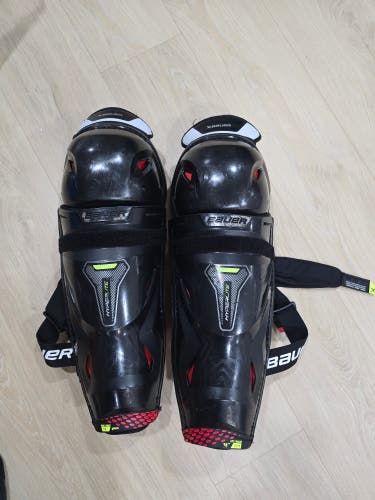 Black Men's Hockey Shin Pads ( 2x sets )