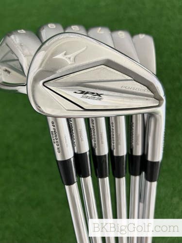 Mizuno JPX 923 Forged Iron Set 4-P / Project X LZ 6.0 Stiff