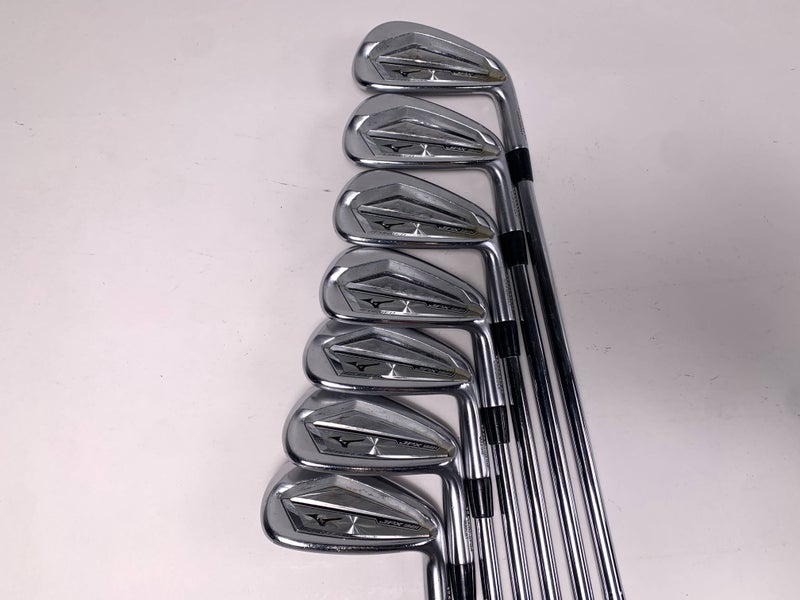 Mizuno JPX 921 Forged Iron Set 4-PW Dynamic Gold S400 Tour Issue Stiff RH