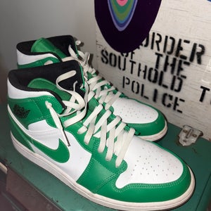 Men's Size M 12.0 (W 13.0) Air Jordan Shoes (Used)