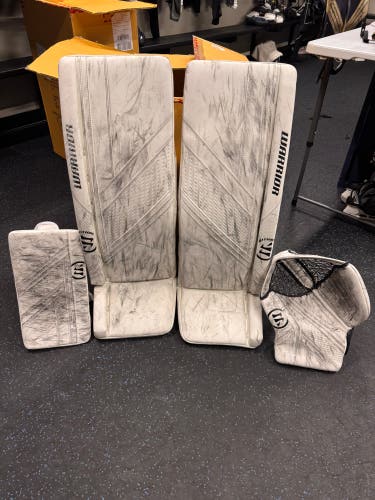 34" 2023 Warrior Ritual G6 E+ Regular Goalie Full Set (Used)