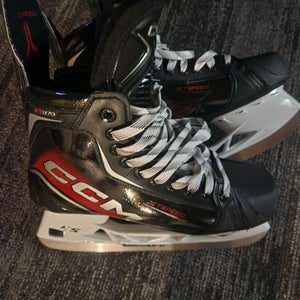 2025 CCM JetSpeed FT870 Hockey Skates Regular Width 8.5 (Used)